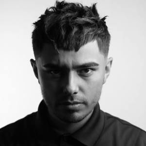 Meet your Posher, Carlos